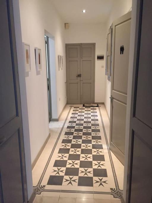 Valletta Stylish City Pad ภายนอก รูปภาพ