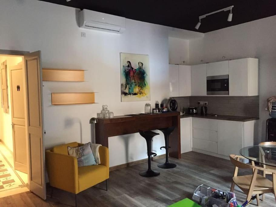 Valletta Stylish City Pad ภายนอก รูปภาพ